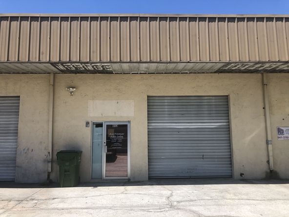 Ivy Business Center-Sarasota-Downtown area: 2051 Princeton St, Sarasota, FL 34237